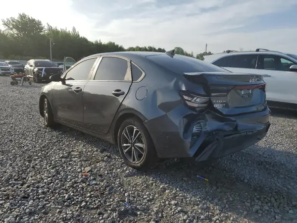 3KPF24AD9RE778797 2024 KIA FORTE - Image 2