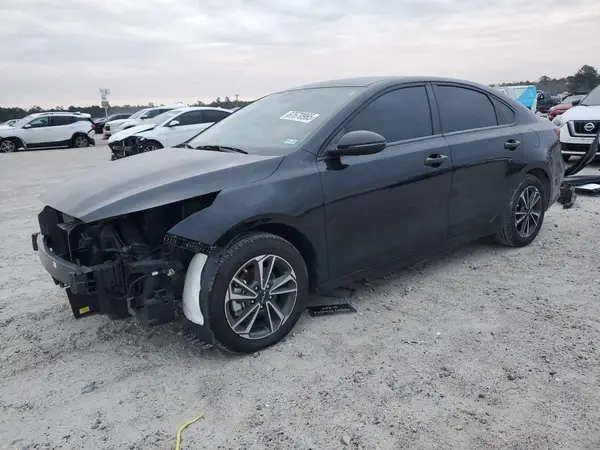 3KPF24AD9RE785149 2024 KIA FORTE - Image 1