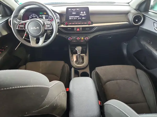 3KPF24AD9RE789542 2024 KIA FORTE - Image 8