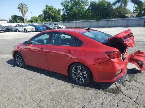 3KPF24AD9RE791002 2024 KIA FORTE - Image 2