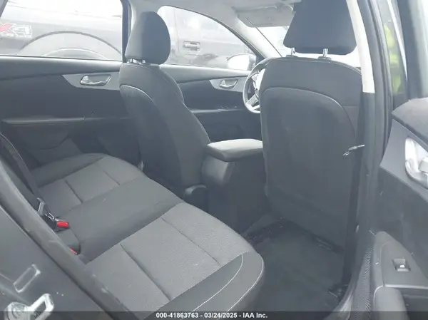 3KPF24AD9RE792361 2024 KIA FORTE - Image 8