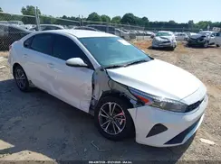3KPF24AD9RE793767 2024 KIA FORTE