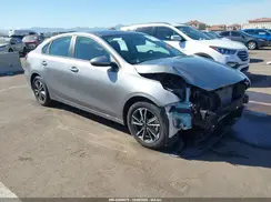 3KPF24AD9RE800197 2024 KIA FORTE