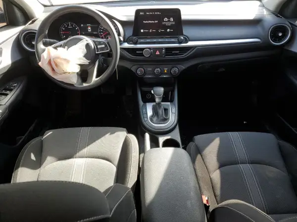 3KPF24AD9RE808865 2024 KIA FORTE - Image 8