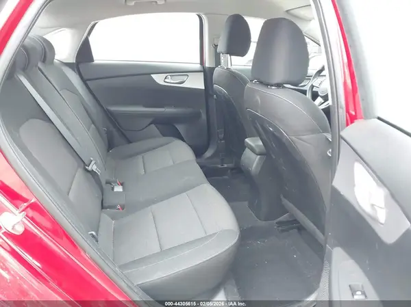 3KPF24AD9RE810017 2024 KIA FORTE - Image 8