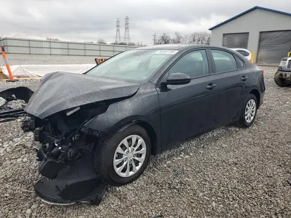 3KPF24AD9RE814889 2024 KIA FORTE - Image 1