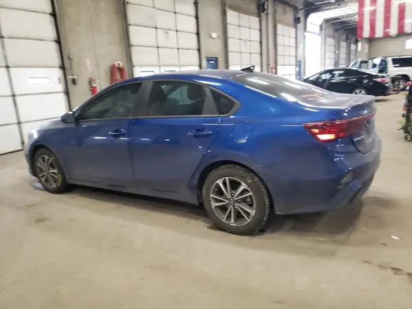 3KPF24AD9RE817890 2024 KIA FORTE - Image 2
