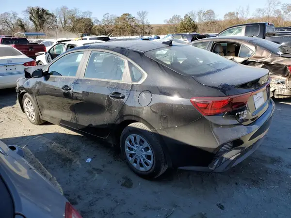 3KPF24AD9RE821163 2024 KIA FORTE - Image 2