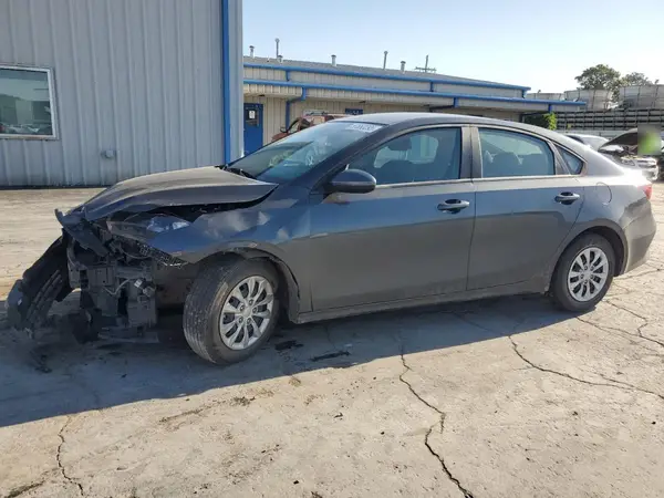 3KPF24AD9RE821292 2024 KIA FORTE - Image 1