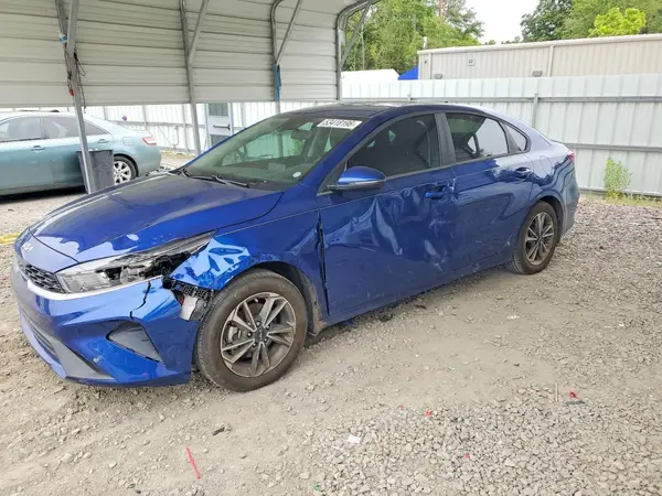 3KPF24AD9RE825536 2024 KIA FORTE - Image 1