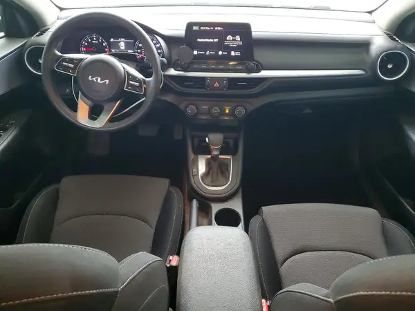 3KPF24AD9RE825536 2024 KIA FORTE - Image 8
