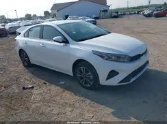 3KPF24AD9RE834169 2024 KIA FORTE
