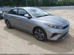 3KPF24AD9RE835886 2024 KIA FORTE