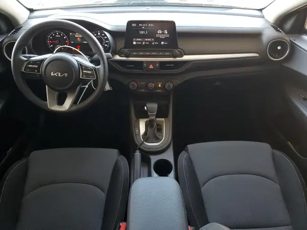 3KPF24AD9RE837783 2024 KIA FORTE - Image 8