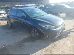 3KPF24AD9RE837802 2024 KIA FORTE