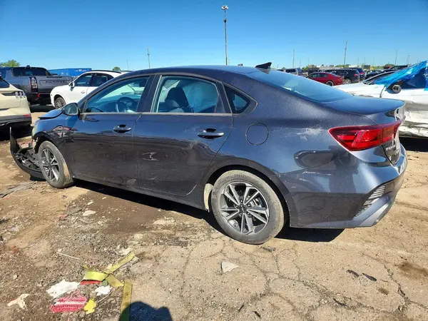 3KPF24AD9RE840618 2024 KIA FORTE - Image 2
