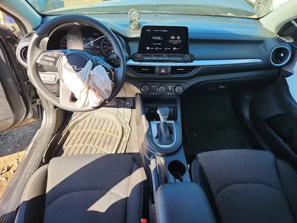 3KPF24AD9RE840618 2024 KIA FORTE - Image 8