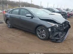 3KPF24AD9RE841140 2024 KIA FORTE