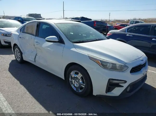 3KPF24ADXKE006654 2019 KIA FORTE - Image 1