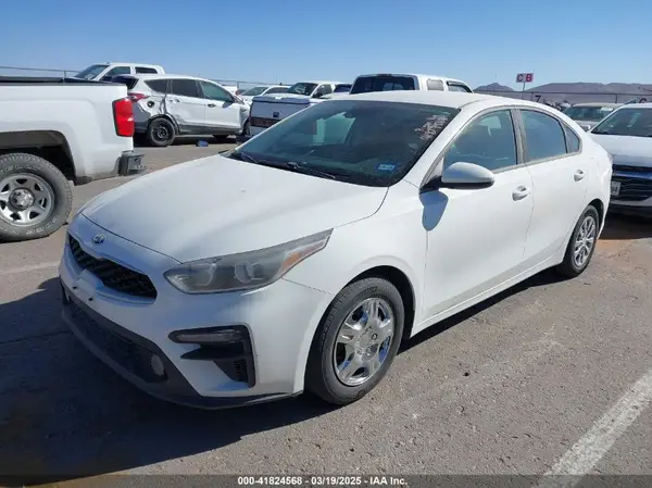 3KPF24ADXKE006654 2019 KIA FORTE - Image 2