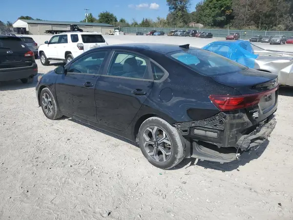 3KPF24ADXKE007965 2019 KIA FORTE - Image 2