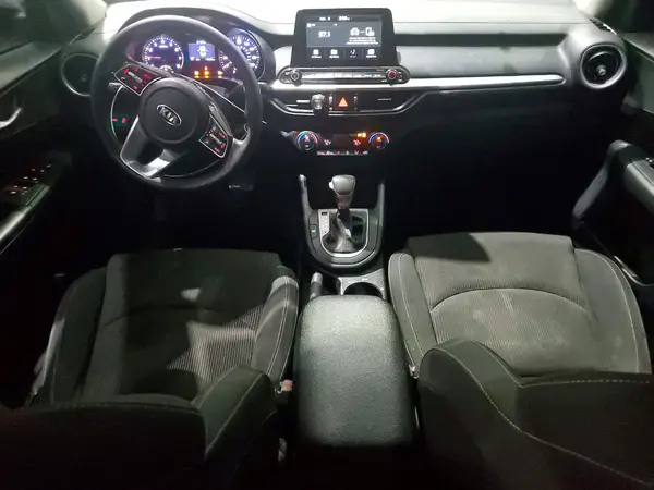 3KPF24ADXKE008887 2019 KIA FORTE - Image 8