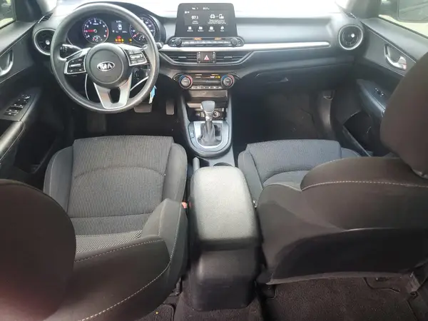 3KPF24ADXKE010655 2019 KIA FORTE - Image 8