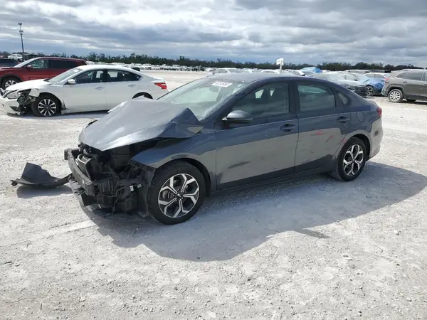 3KPF24ADXKE015399 2019 KIA FORTE - Image 1