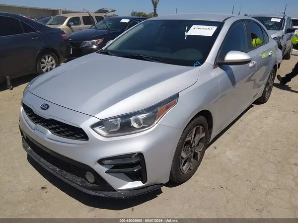 3KPF24ADXKE016133 2019 KIA FORTE - Image 2