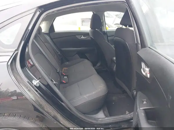 3KPF24ADXKE016908 2019 KIA FORTE - Image 8