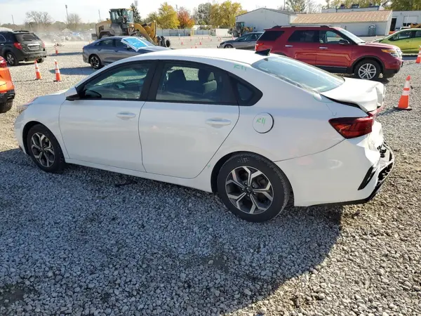 3KPF24ADXKE018335 2019 KIA FORTE - Image 2