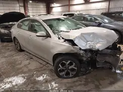 3KPF24ADXKE020019 2019 KIA FORTE