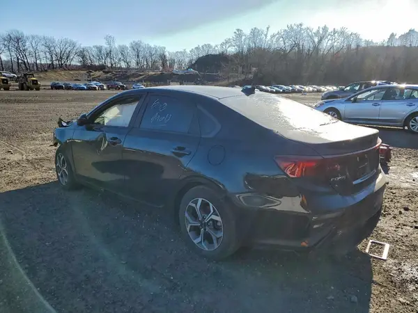 3KPF24ADXKE024054 2019 KIA FORTE - Image 2