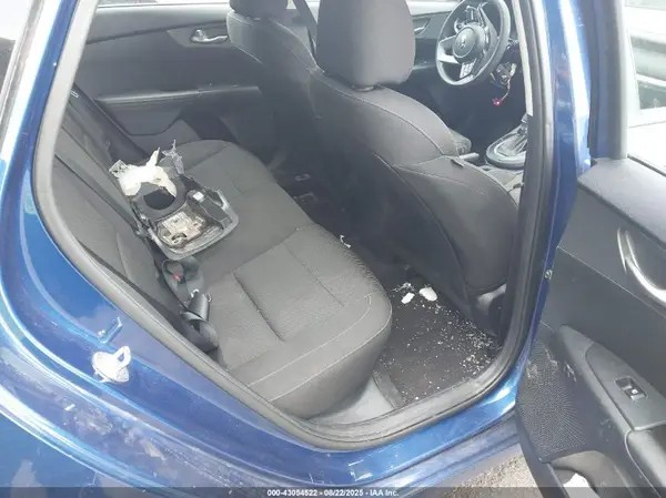 3KPF24ADXKE026855 2019 KIA FORTE - Image 8