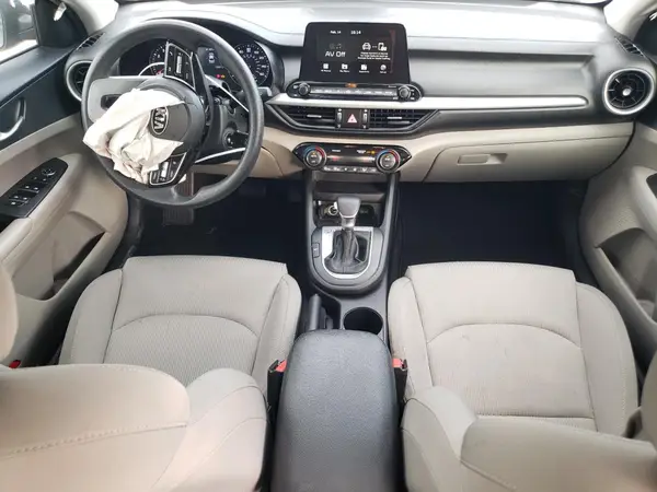 3KPF24ADXKE027102 2019 KIA FORTE - Image 8