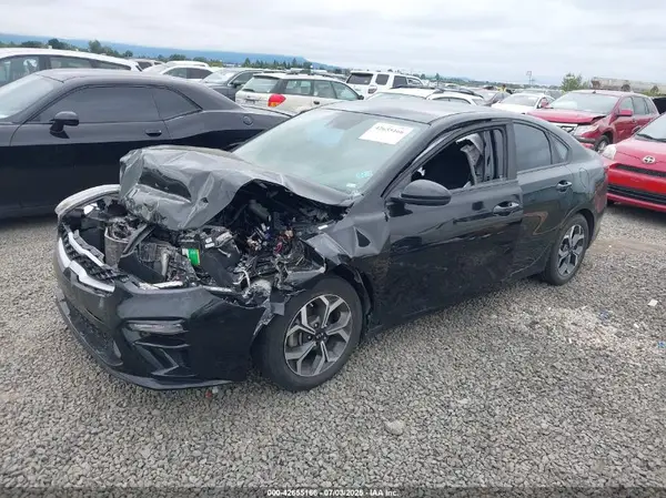 3KPF24ADXKE029657 2019 KIA FORTE - Image 2