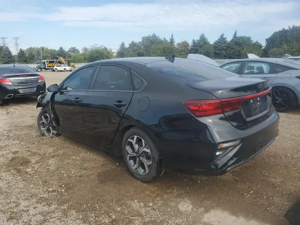 3KPF24ADXKE031506 2019 KIA FORTE - Image 2