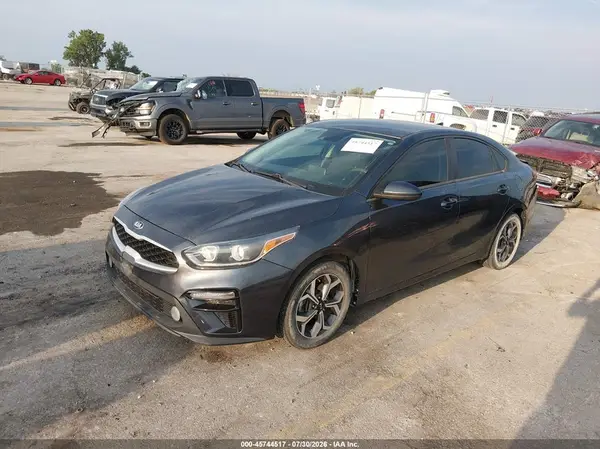3KPF24ADXKE031831 2019 KIA FORTE - Image 2