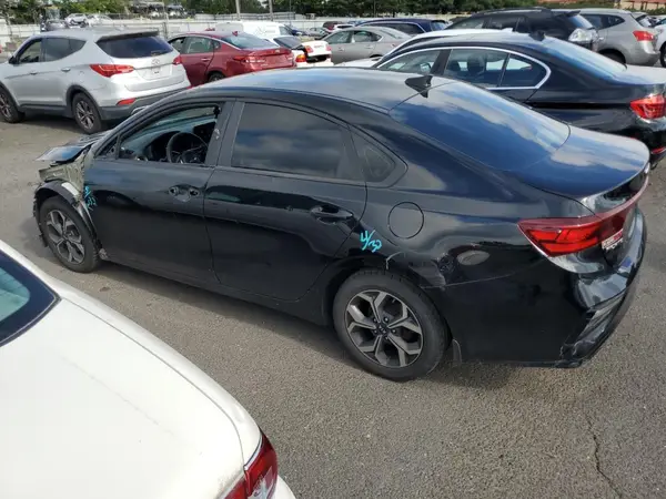 3KPF24ADXKE033028 2019 KIA FORTE - Image 2