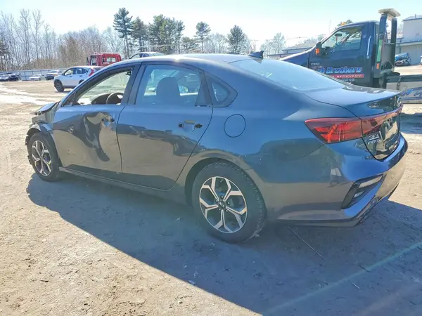 3KPF24ADXKE037371 2019 KIA FORTE - Image 2