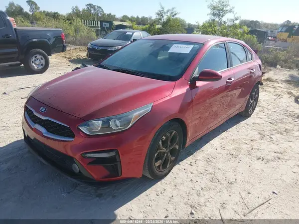 3KPF24ADXKE040562 2019 KIA FORTE - Image 2