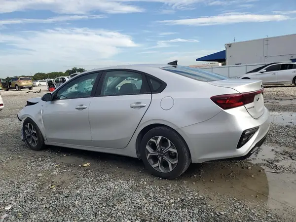 3KPF24ADXKE040870 2019 KIA FORTE - Image 2