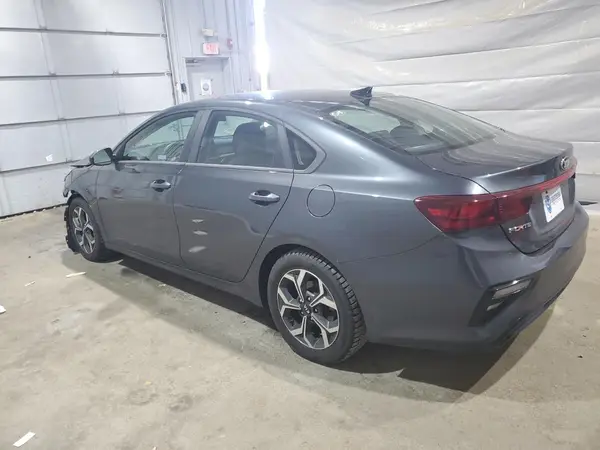 3KPF24ADXKE041811 2019 KIA FORTE - Image 2