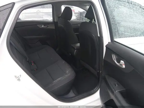 3KPF24ADXKE043381 2019 KIA FORTE - Image 8