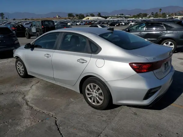 3KPF24ADXKE043428 2019 KIA FORTE - Image 2