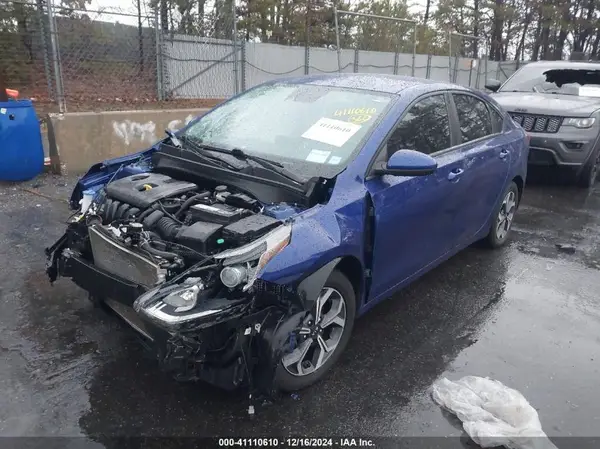 3KPF24ADXKE045549 2019 KIA FORTE - Image 2