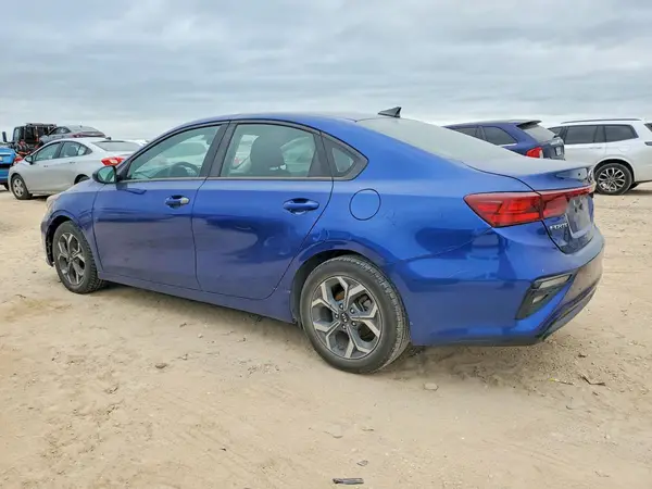 3KPF24ADXKE052680 2019 KIA FORTE - Image 2
