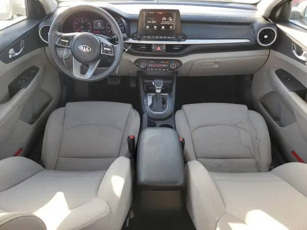 3KPF24ADXKE057443 2019 KIA FORTE - Image 8