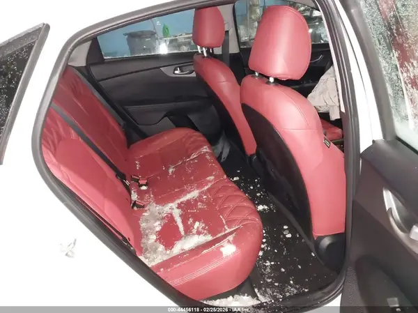 3KPF24ADXKE061296 2019 KIA FORTE - Image 8