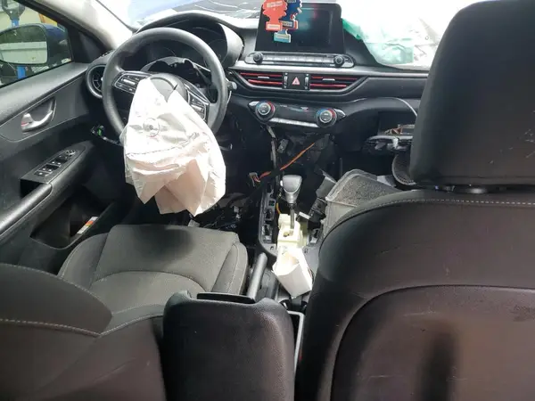 3KPF24ADXKE061931 2019 KIA FORTE - Image 8